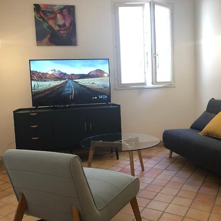Ferienwohnung Logement Dans Le Vieux Tours Exterior foto